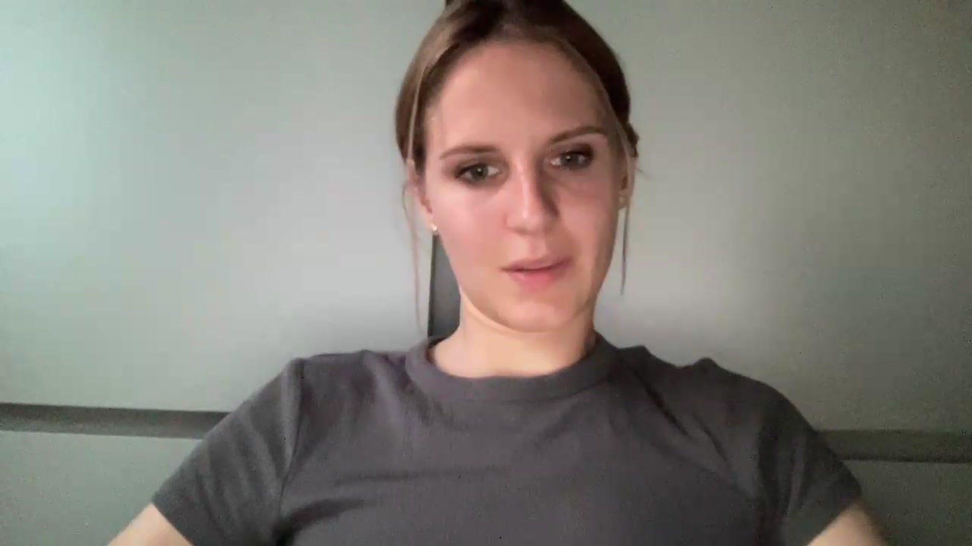 Gallery image thumbnail from KiaraBloom's myfreecams stream on, 08/19/2026, 16:52 image 8 of 20