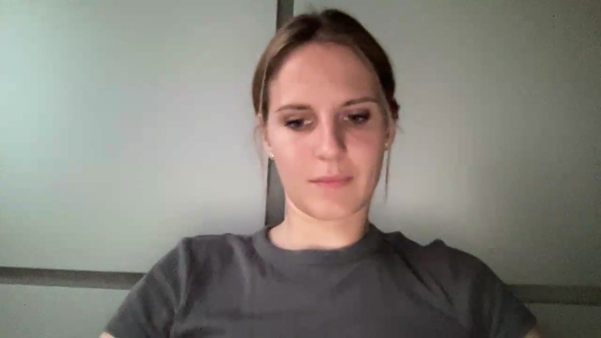 Gallery image thumbnail from KiaraBloom's myfreecams stream on, 08/19/2026, 16:52 image 9 of 20