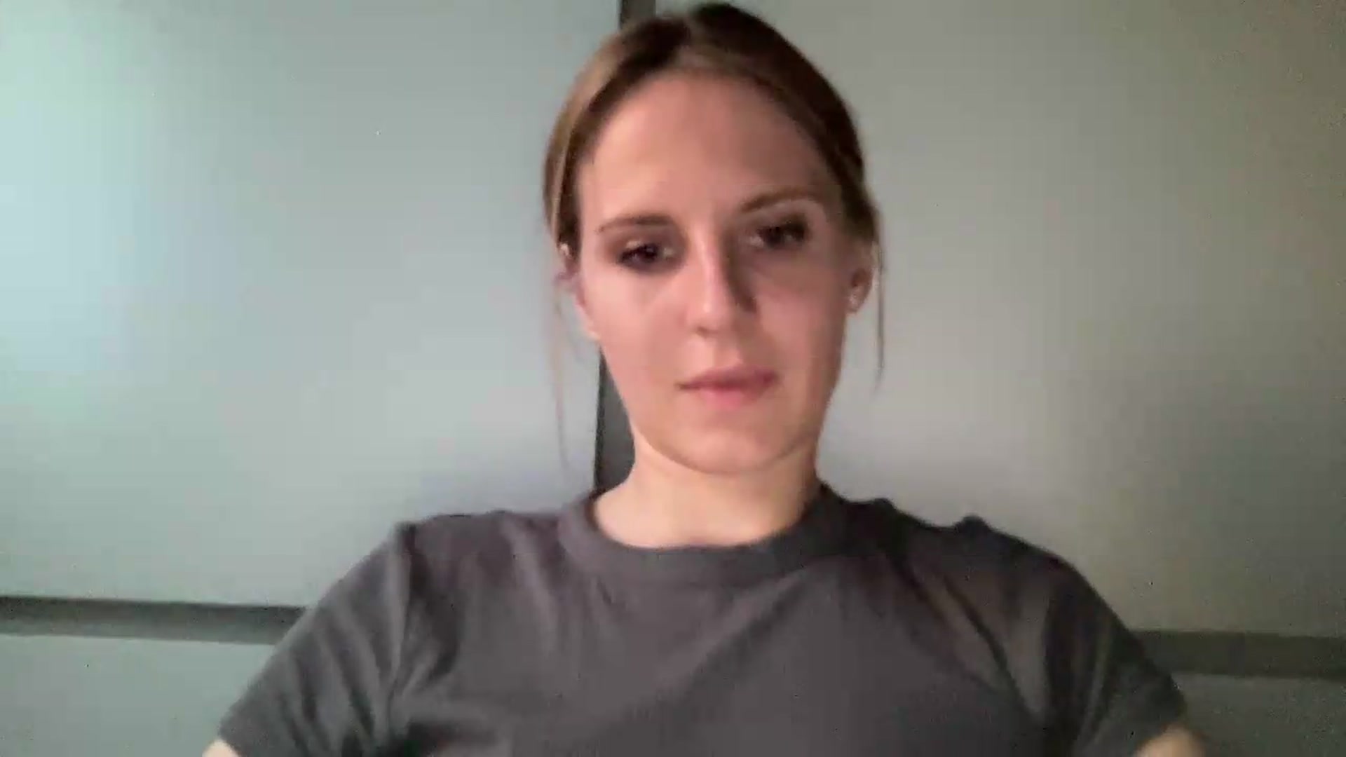 Gallery image thumbnail from KiaraBloom's myfreecams stream on, 08/19/2026, 16:52 image 5 of 20