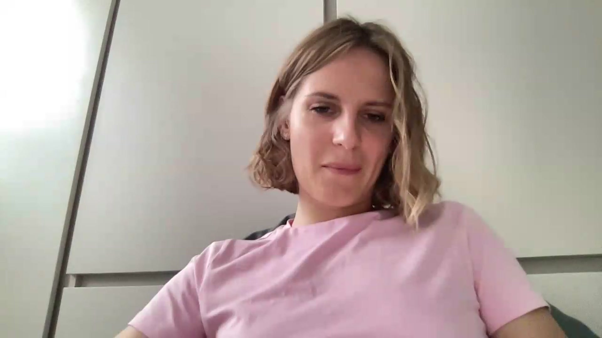 Gallery image thumbnail from KiaraBloom's myfreecams stream on, 08/20/2026, 12:33 image 18 of 20