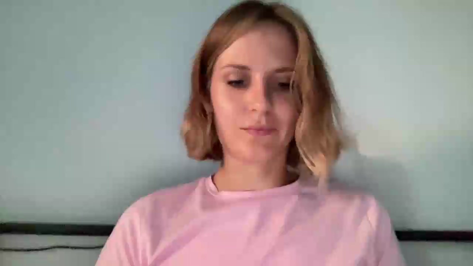 Gallery image thumbnail from KiaraBloom's myfreecams stream on, 08/20/2026, 16:46 image 1 of 20