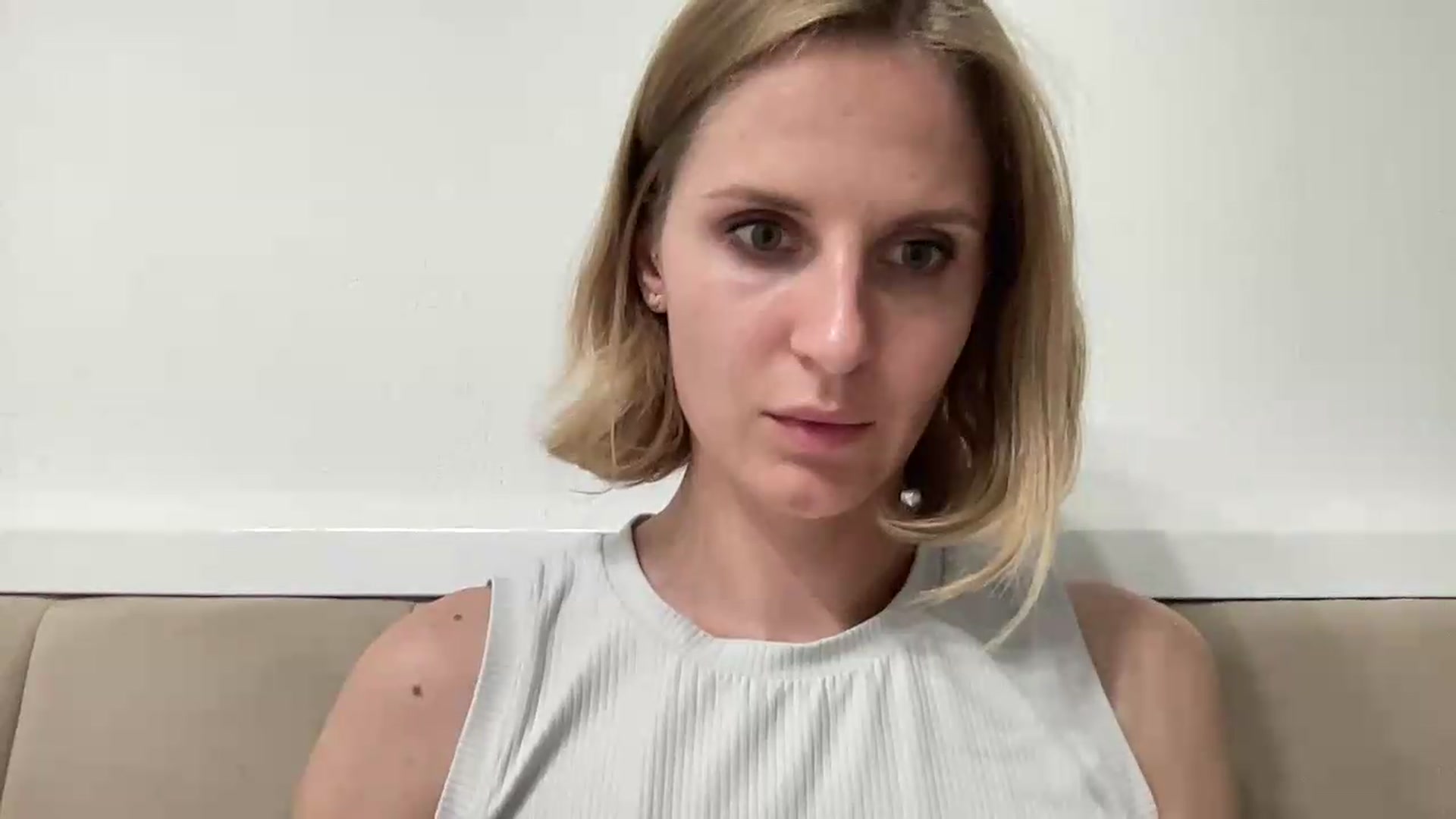 Gallery image thumbnail from KiaraBloom's myfreecams stream on, 08/27/2026, 18:13 image 2 of 20