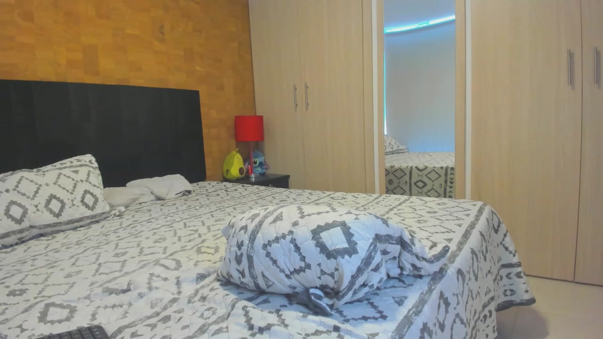 Gallery image thumbnail from KiaraErza_'s myfreecams stream on, 05/04/2023, 15:40 image 1 of 20