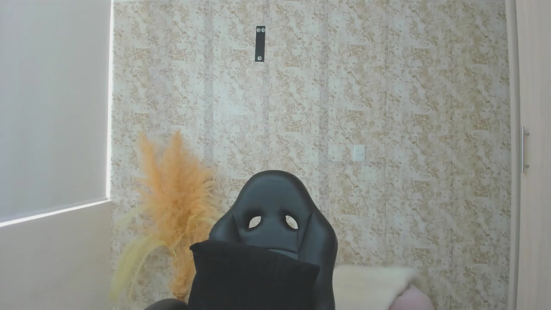 Gallery image thumbnail from KiaraErza_'s myfreecams stream on, 05/09/2023, 15:06 image 18 of 20
