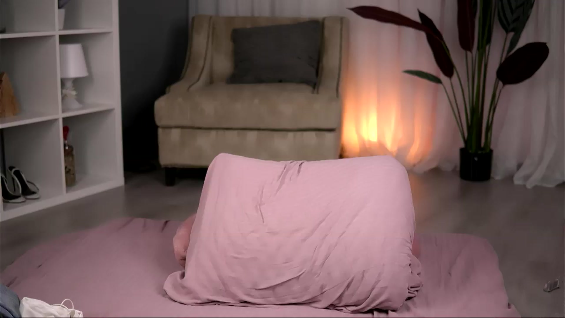 Gallery image thumbnail from KiaraValez's myfreecams stream on, 06/08/2026, 15:32 image 14 of 20