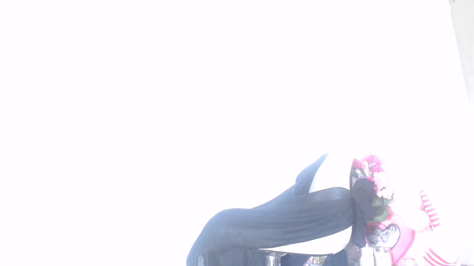 Gallery image thumbnail from Kiara_jenx's myfreecams stream on, 12/26/2022, 05:24 image 19 of 20