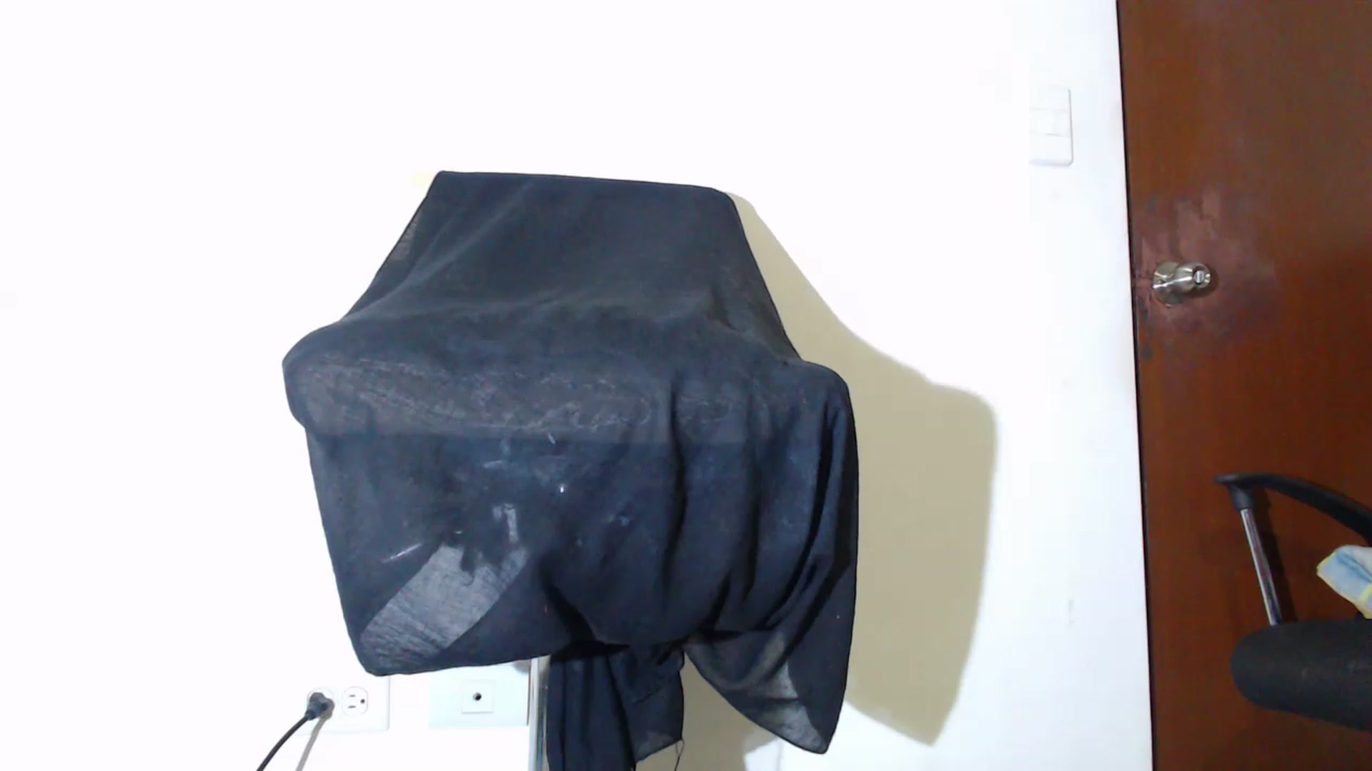Gallery image thumbnail from Kiara_jenx's myfreecams stream on, 06/28/2023, 05:50 image 8 of 20