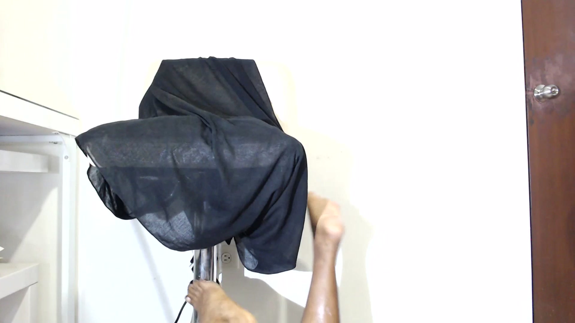 Gallery image thumbnail from Kiara_jenx's myfreecams stream on, 07/16/2023, 06:56 image 12 of 20