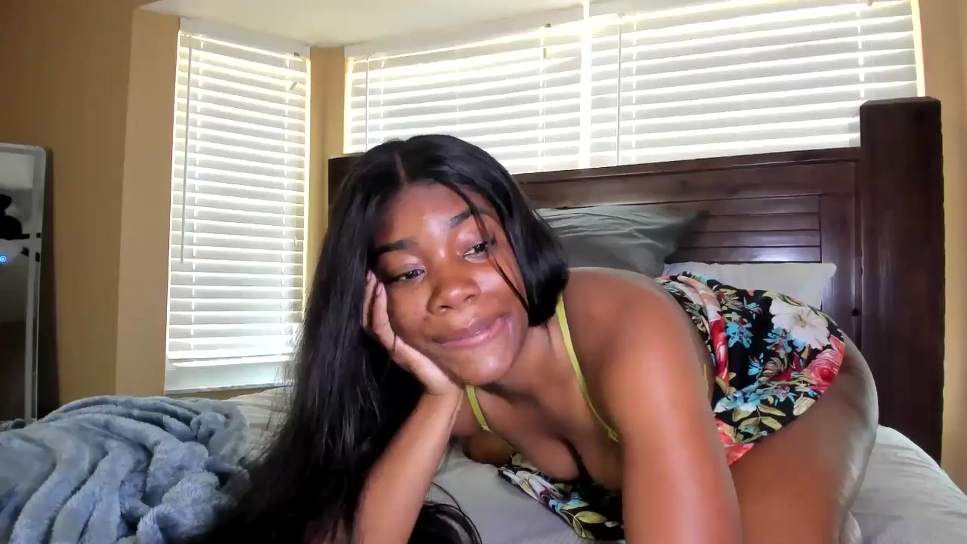 Gallery image thumbnail from Kiera's myfreecams stream on, 06/05/2024, 18:22 image 13 of 20