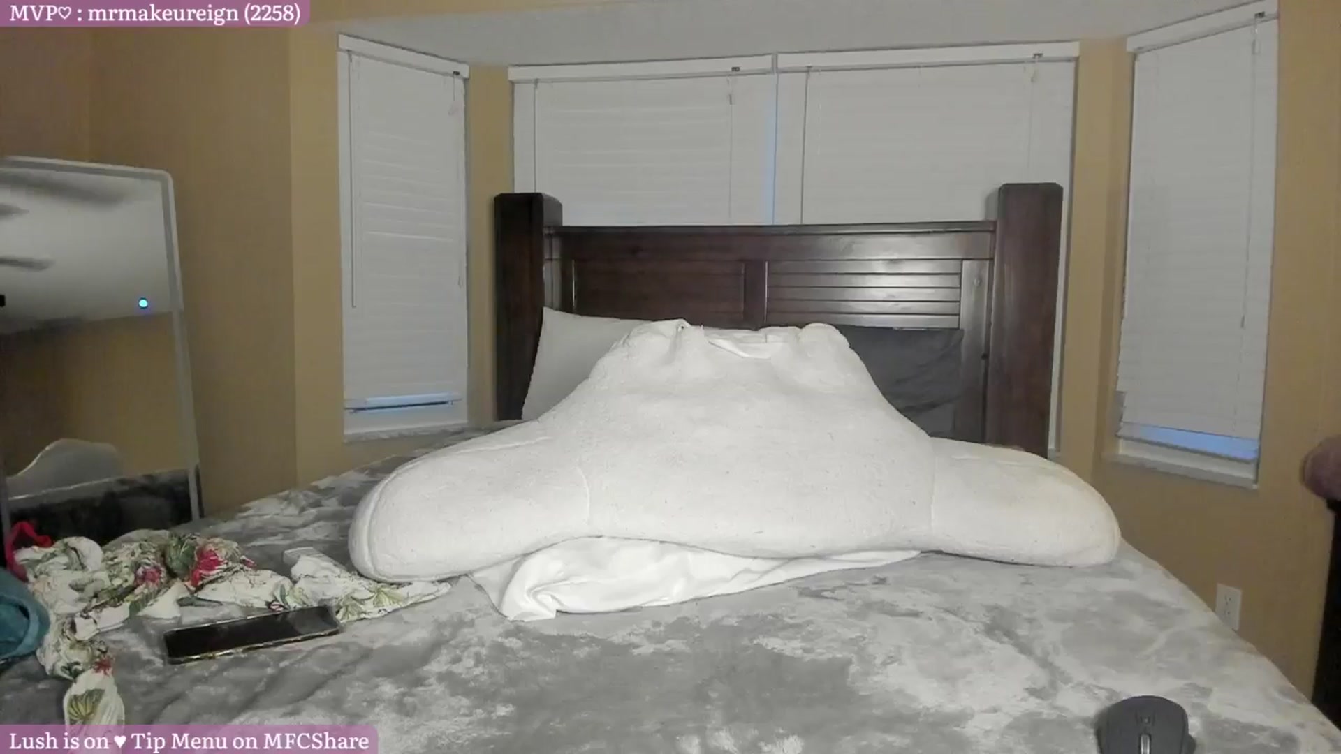 Gallery image thumbnail from Kiera's myfreecams stream on, 07/01/2024, 01:30 image 9 of 20