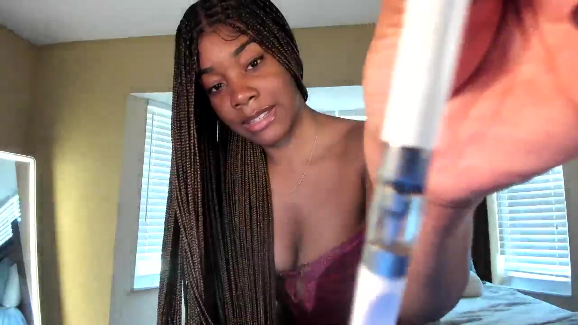 Gallery image thumbnail from Kiera's myfreecams stream on, 08/13/2024, 19:29 image 8 of 20