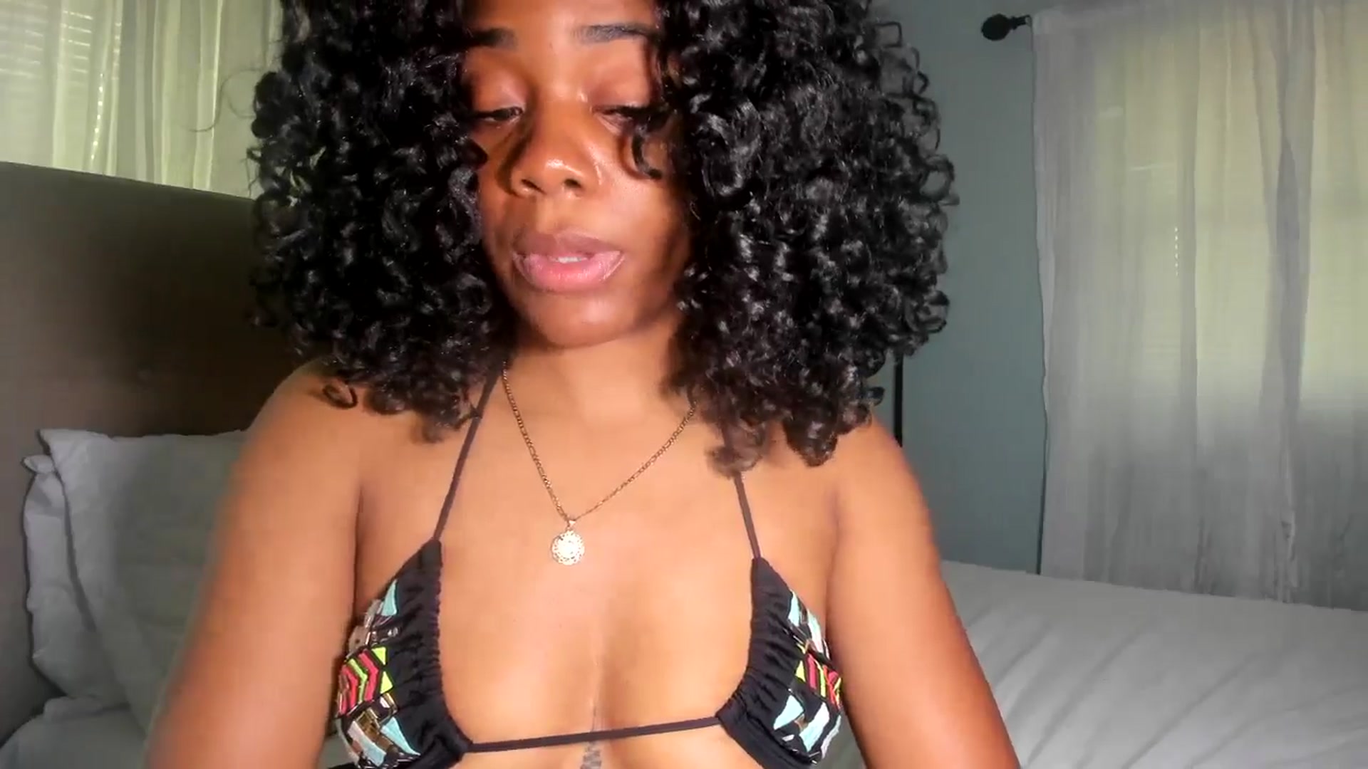 Gallery image thumbnail from Kiera's myfreecams stream on, 05/04/2025, 16:13 image 3 of 20