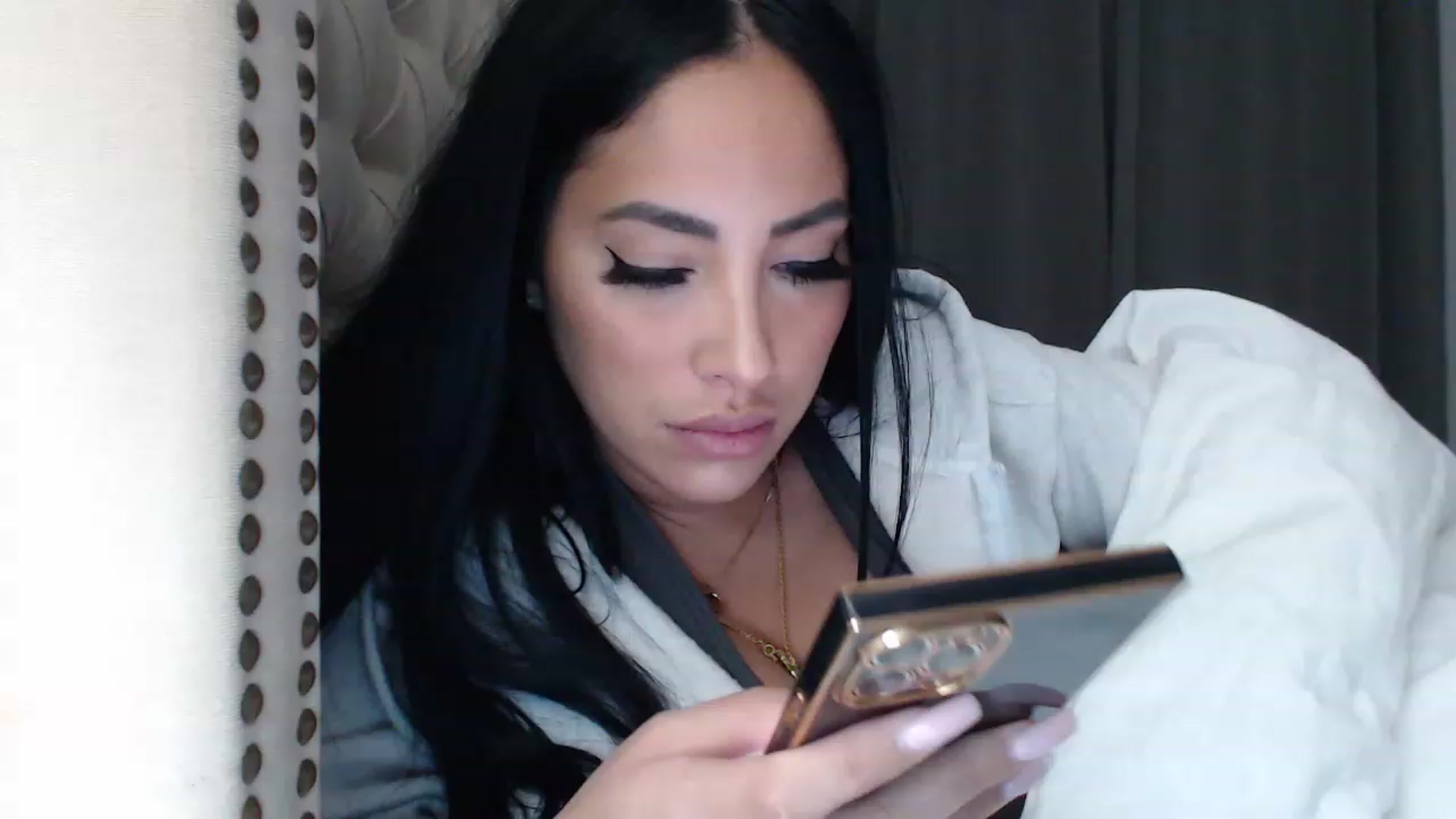 Gallery image thumbnail from KiimWiinters's myfreecams stream on, 02/02/2023, 11:49 image 1 of 20