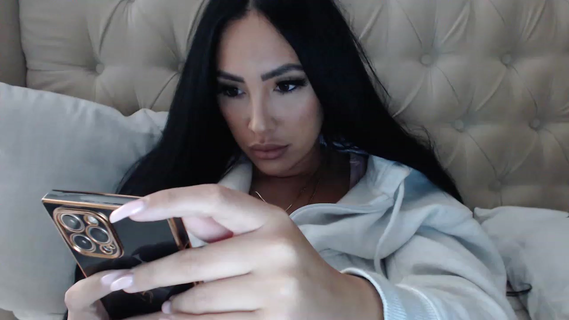 Gallery image thumbnail from KiimWiinters's myfreecams stream on, 02/04/2023, 11:25 image 4 of 20