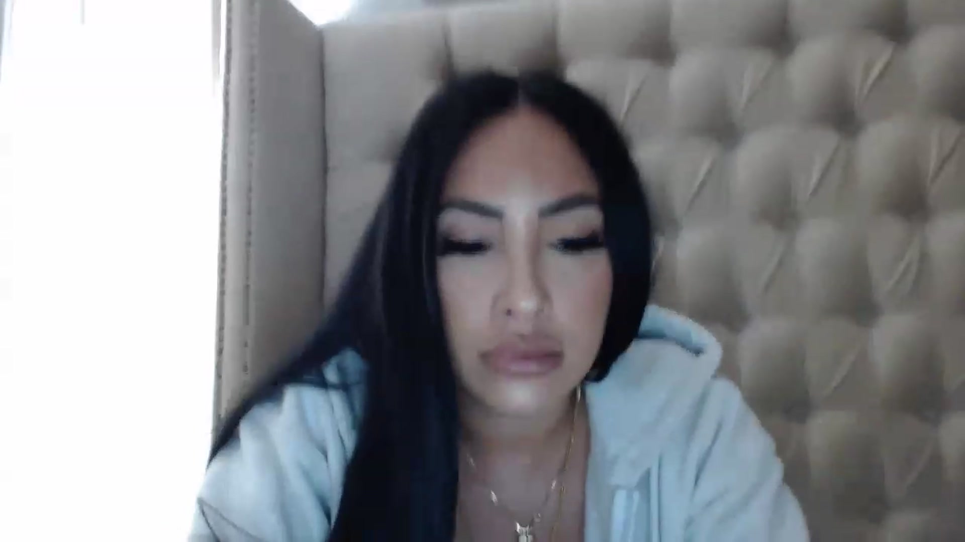 Gallery image thumbnail from KiimWiinters's myfreecams stream on, 02/04/2023, 12:46 image 15 of 20