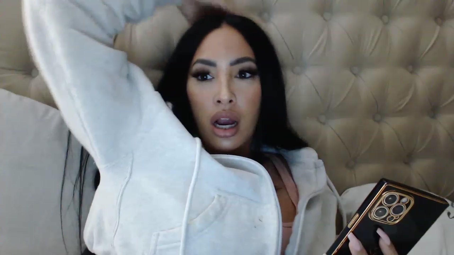 Gallery image thumbnail from KiimWiinters's myfreecams stream on, 02/04/2023, 12:46 image 9 of 20