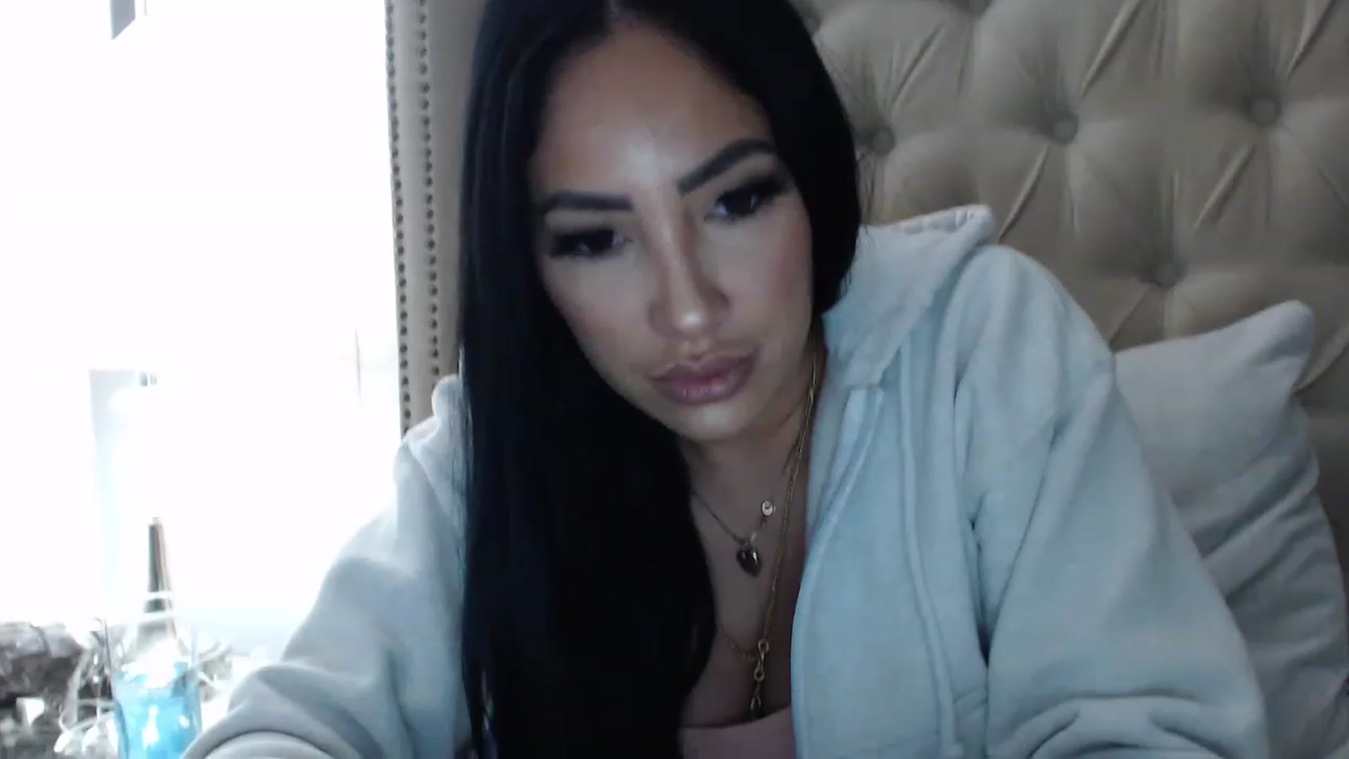 Gallery image thumbnail from KiimWiinters's myfreecams stream on, 02/04/2023, 15:02 image 5 of 20