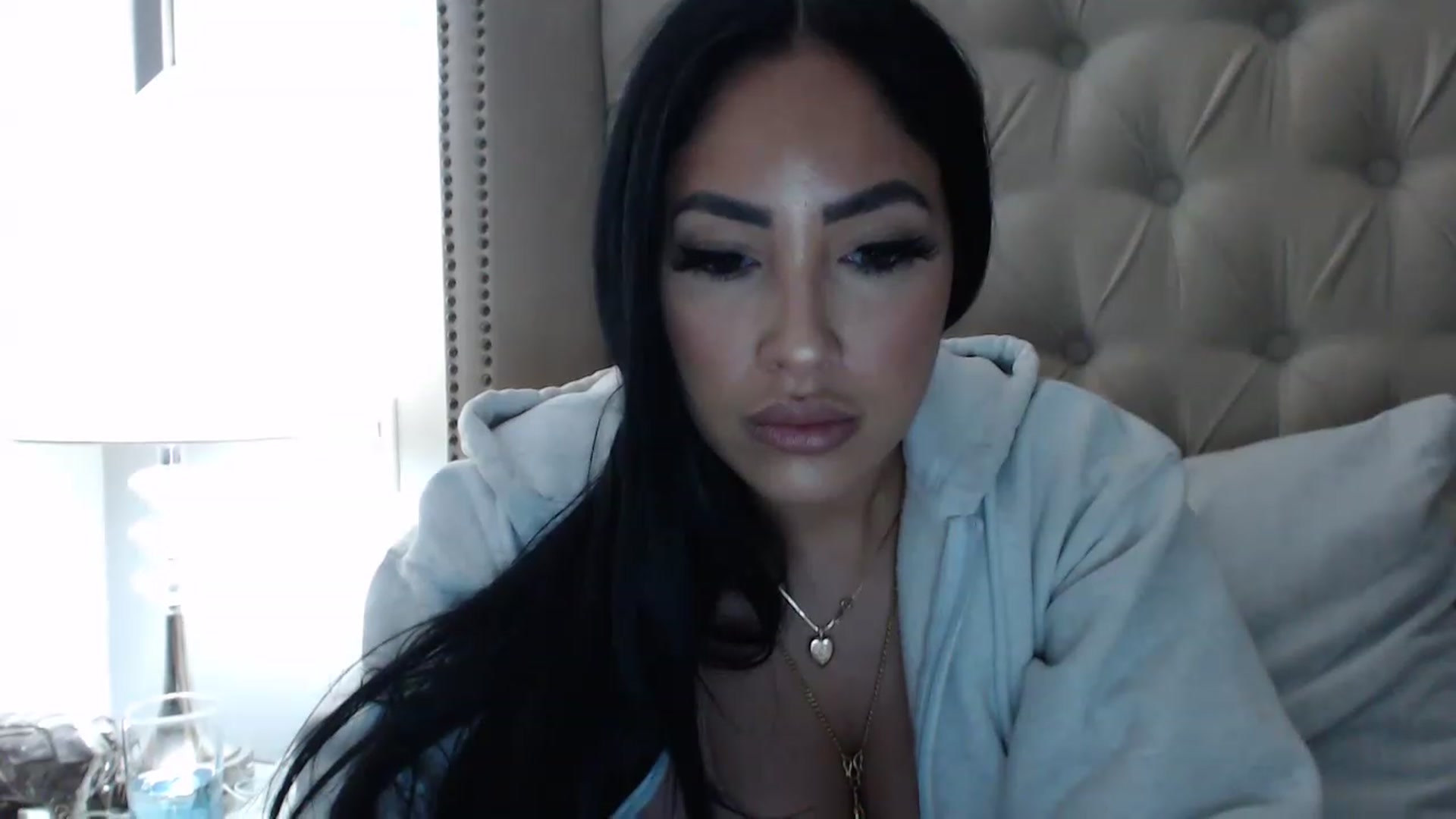 Gallery image thumbnail from KiimWiinters's myfreecams stream on, 02/04/2023, 15:02 image 4 of 20