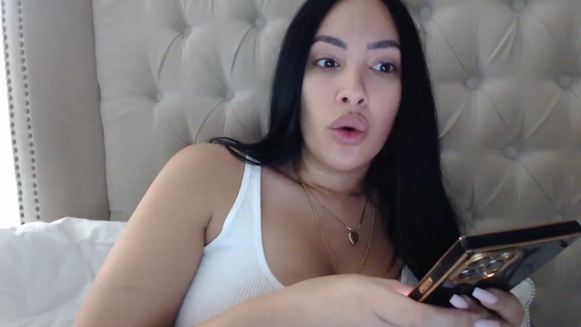 Gallery image thumbnail from KiimWiinters's myfreecams stream on, 02/05/2023, 10:49 image 1 of 20