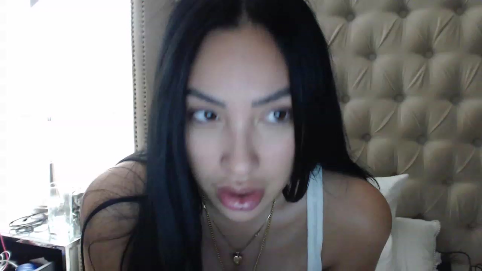 Gallery image thumbnail from KiimWiinters's myfreecams stream on, 02/05/2023, 15:30 image 4 of 20