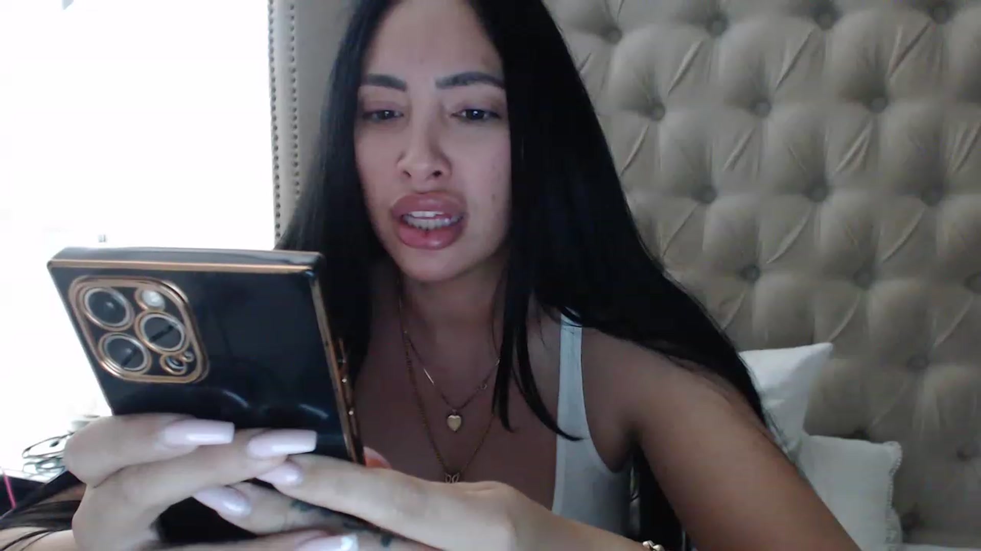 Gallery image thumbnail from KiimWiinters's myfreecams stream on, 02/05/2023, 15:30 image 15 of 20