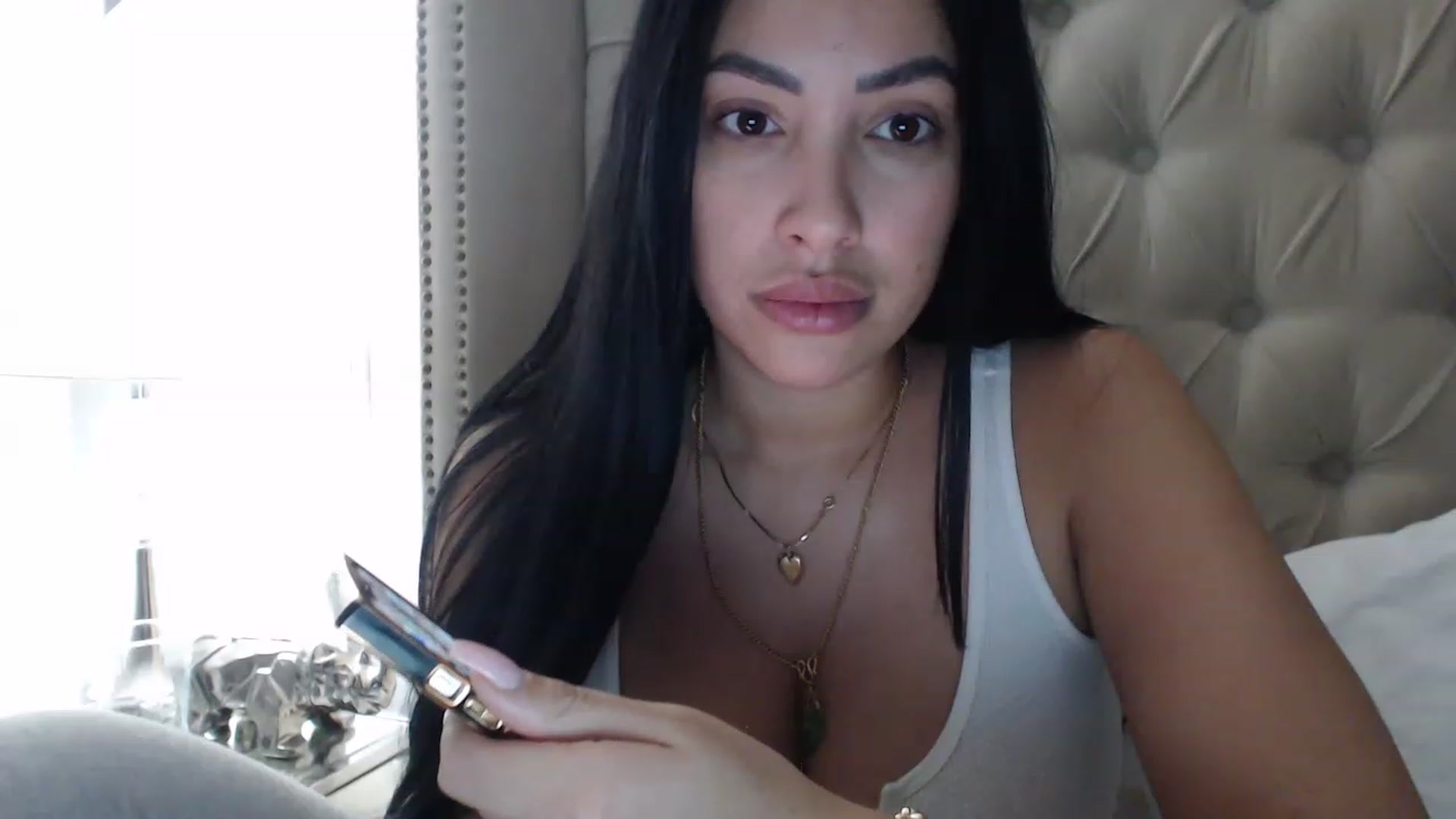 Gallery image thumbnail from KiimWiinters's myfreecams stream on, 02/05/2023, 16:24 image 13 of 20