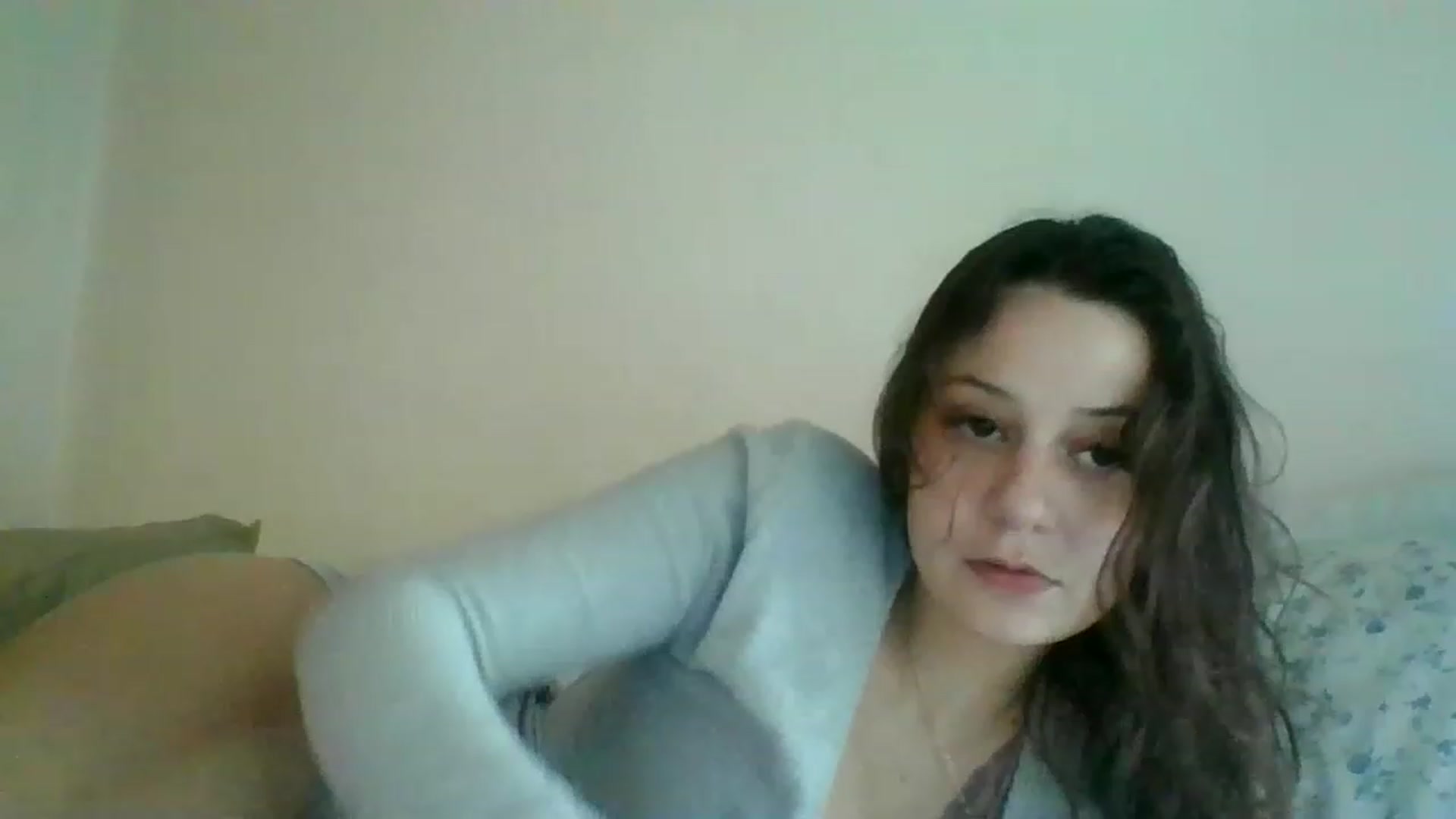 Gallery image thumbnail from Kiimchi's myfreecams stream on, 01/18/2023, 21:57 image 15 of 20