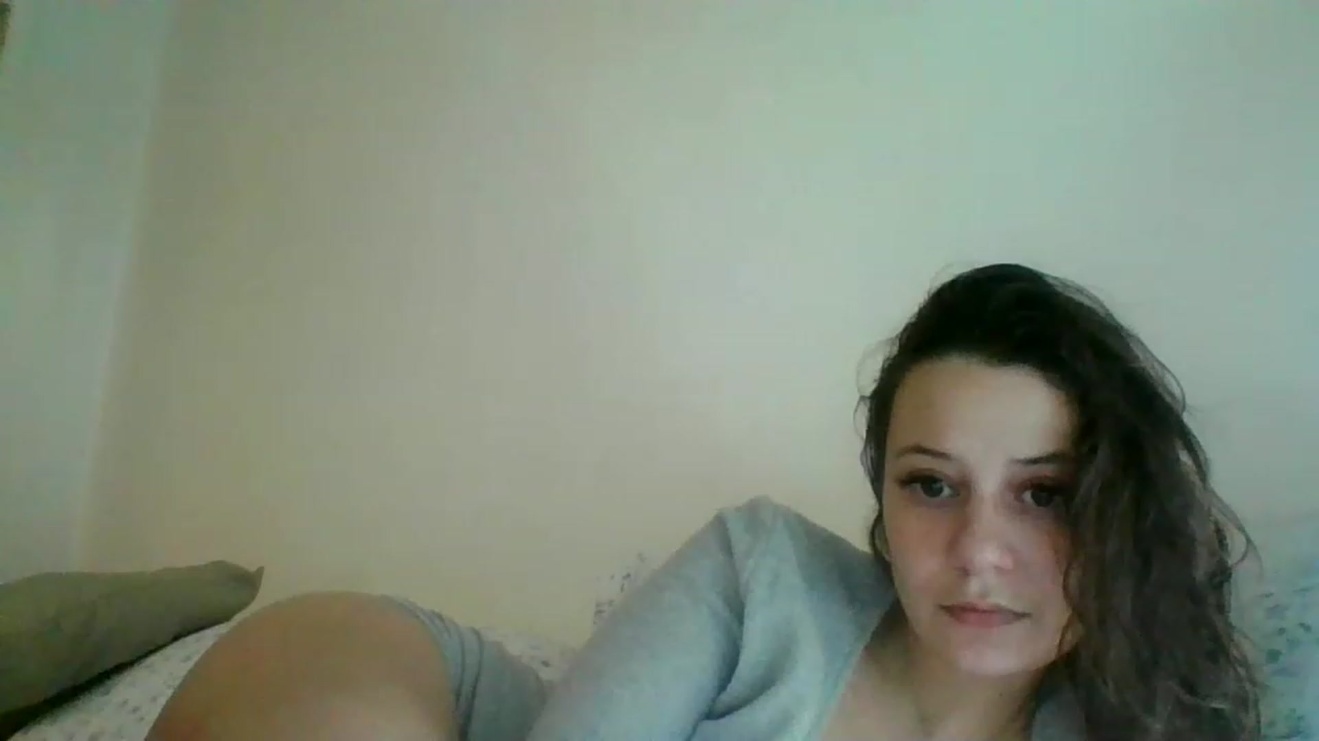 Gallery image thumbnail from Kiimchi's myfreecams stream on, 01/18/2023, 21:57 image 10 of 20