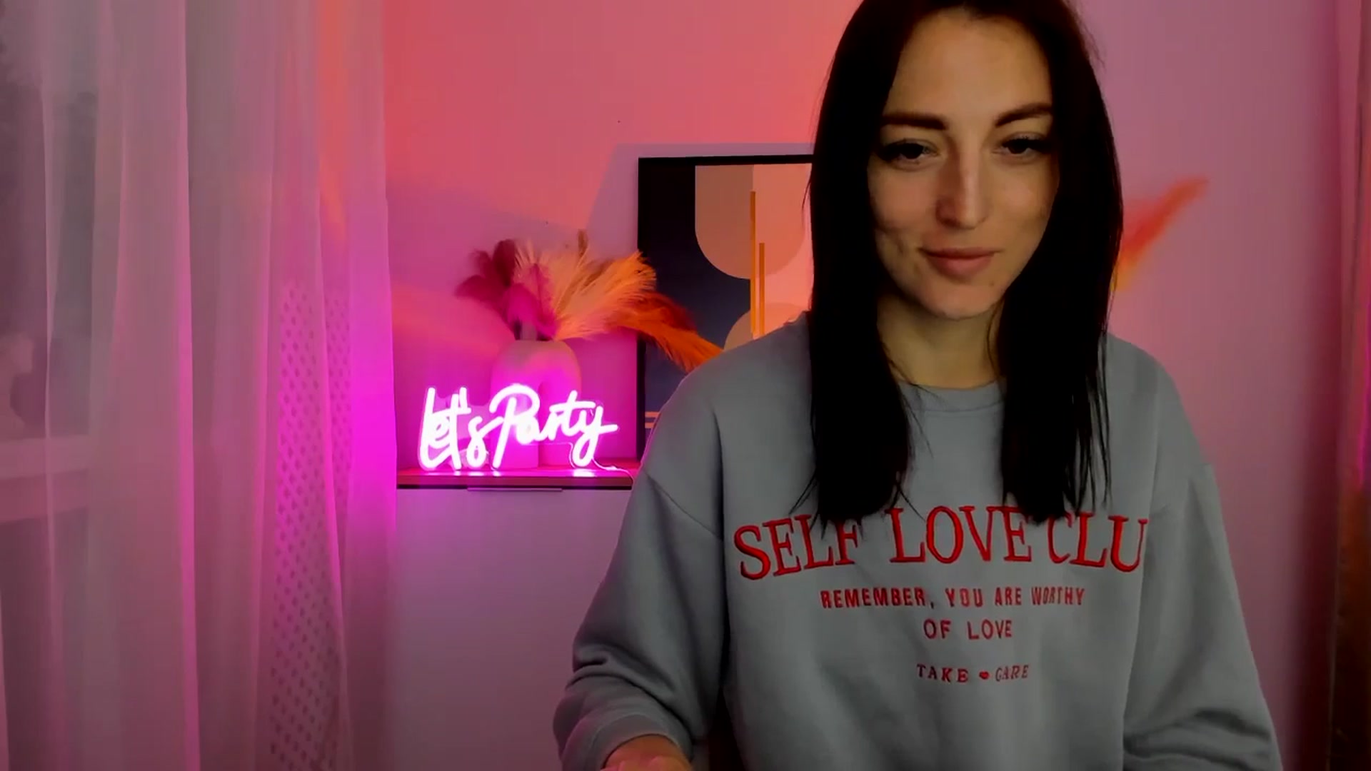 Gallery image thumbnail from KiiraDream's myfreecams stream on, 04/29/2025, 12:42 image 12 of 20