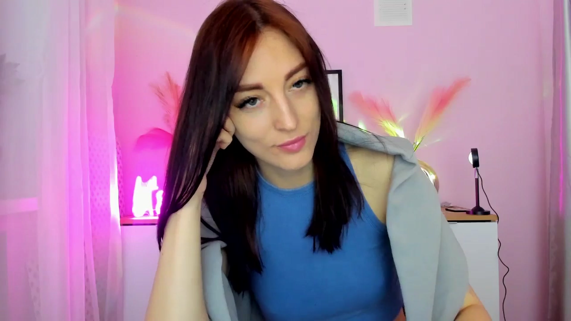 Gallery image thumbnail from KiiraDream's myfreecams stream on, 04/30/2025, 09:10 image 16 of 20