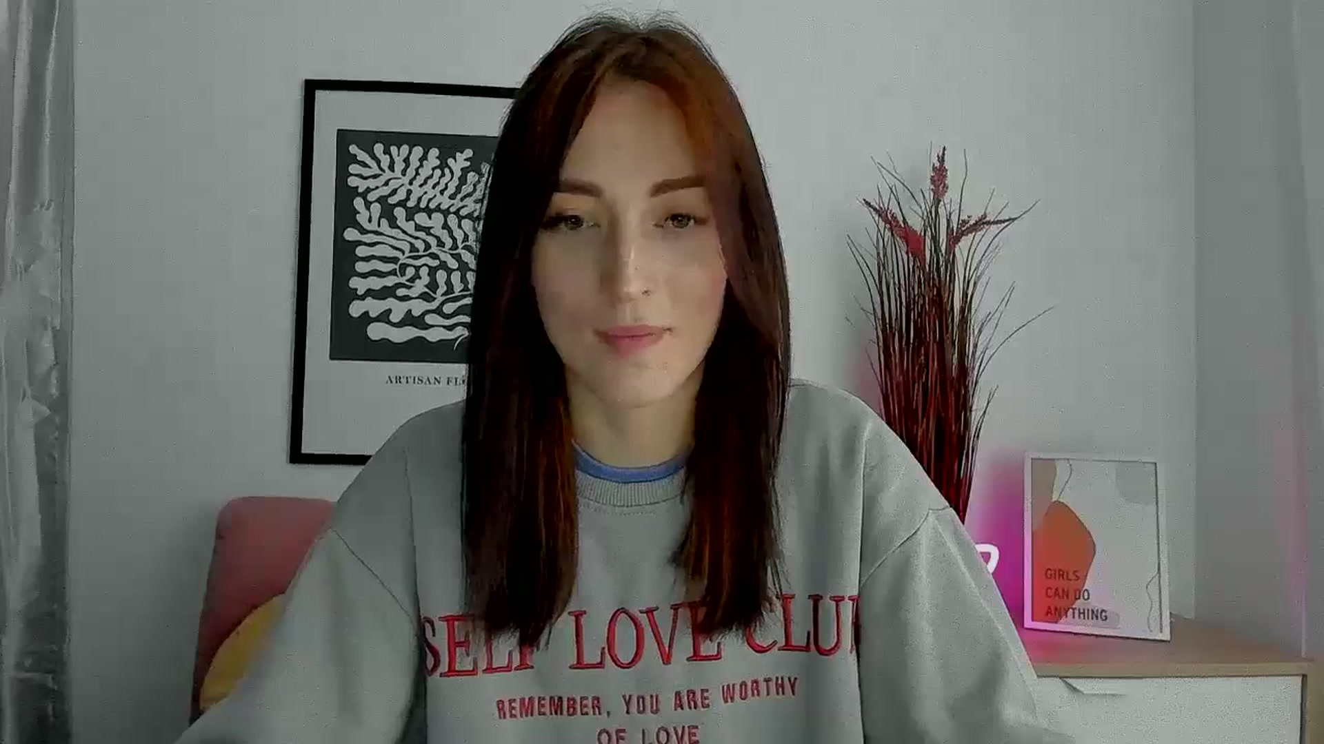 Gallery image thumbnail from KiiraDream's myfreecams stream on, 05/14/2025, 11:13 image 8 of 20