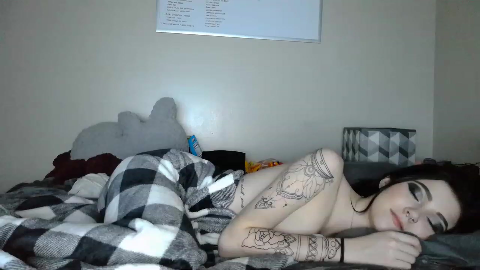Gallery image thumbnail from KikiKadin's myfreecams stream on, 02/26/2023, 15:40 image 19 of 20