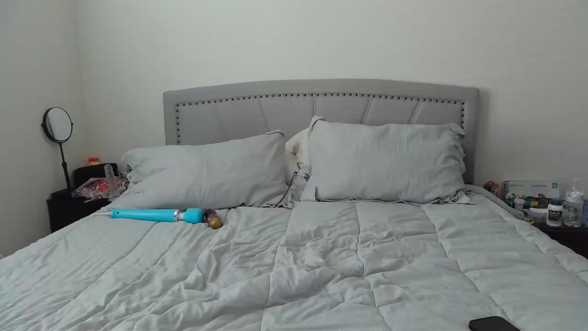Gallery image thumbnail from KikiKadin's myfreecams stream on, 10/16/2023, 24:00 image 17 of 20