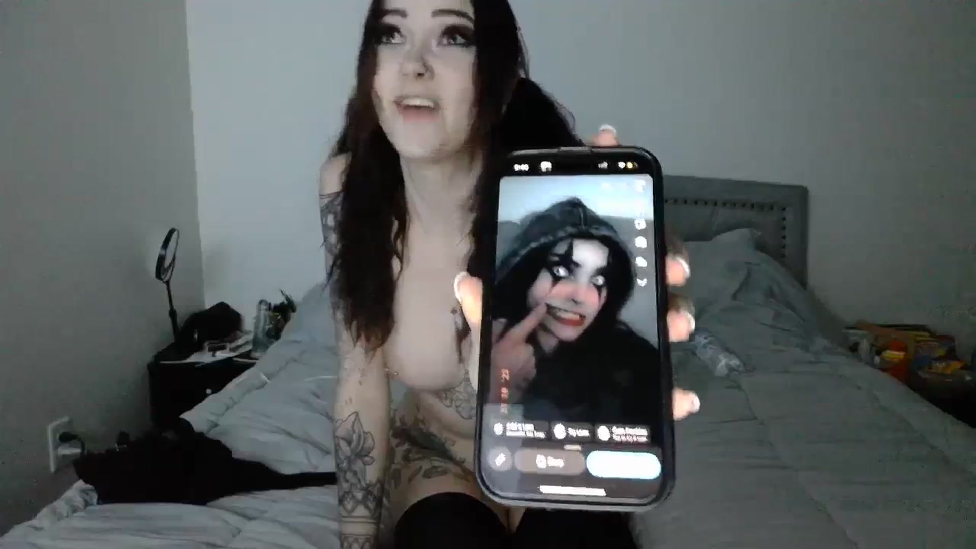 Gallery image thumbnail from KikiKadin's myfreecams stream on, 11/02/2023, 24:52 image 9 of 20
