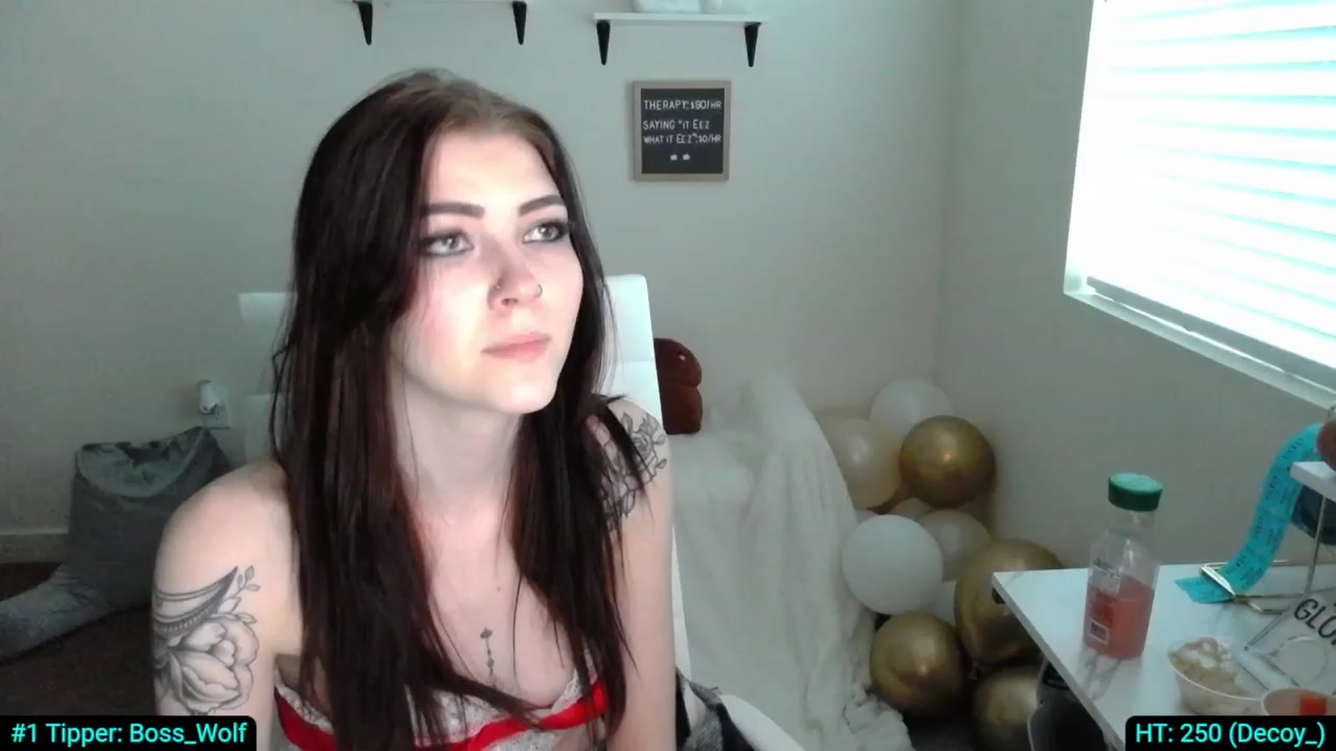 Gallery image thumbnail from KikiKadin's myfreecams stream on, 12/14/2023, 23:49 image 16 of 20