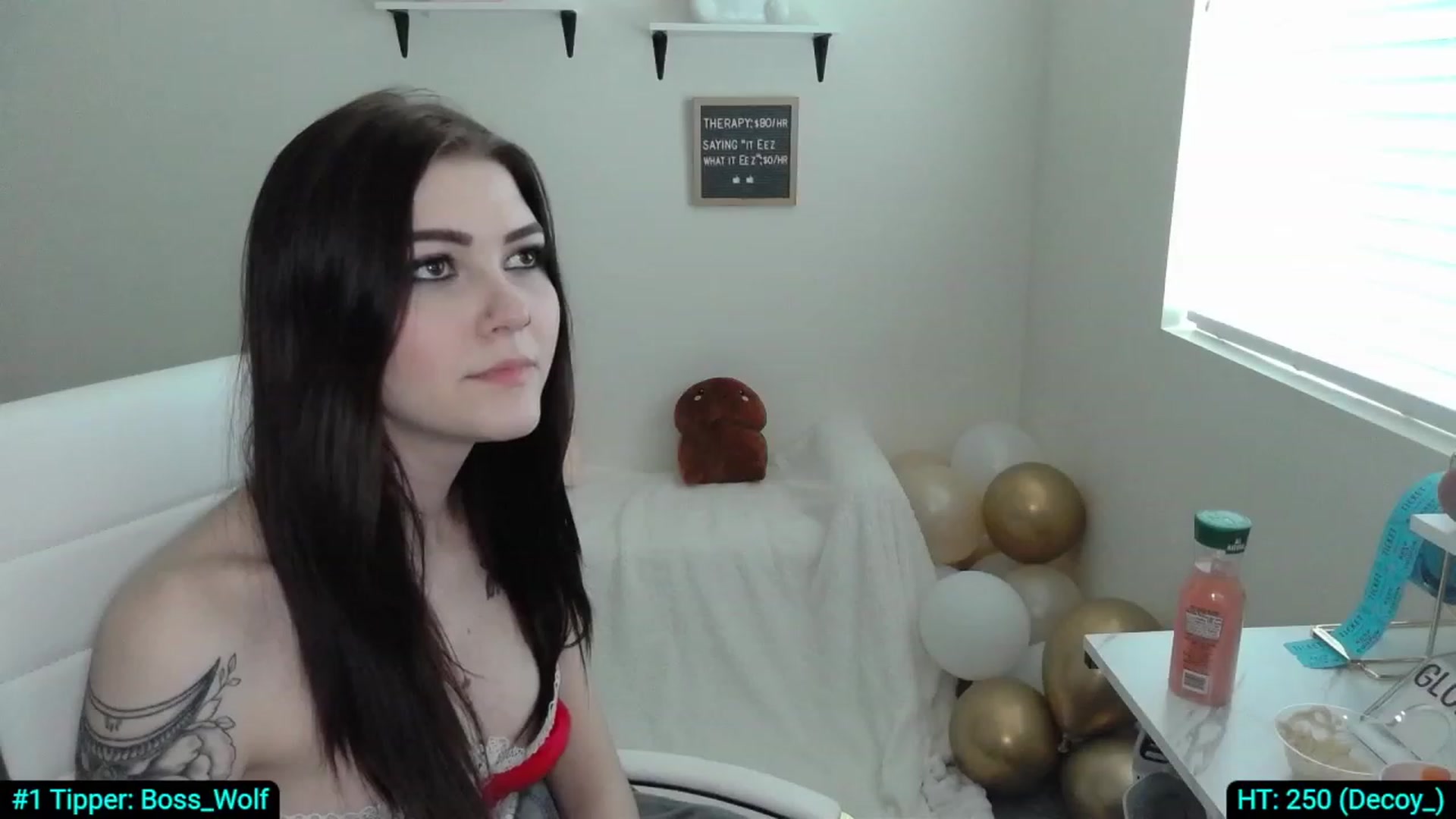 Gallery image thumbnail from KikiKadin's myfreecams stream on, 12/14/2023, 23:49 image 1 of 20