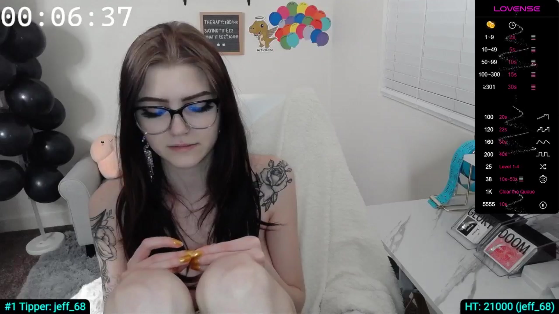 Gallery image thumbnail from KikiKadin's myfreecams stream on, 03/21/2024, 06:22 image 17 of 20