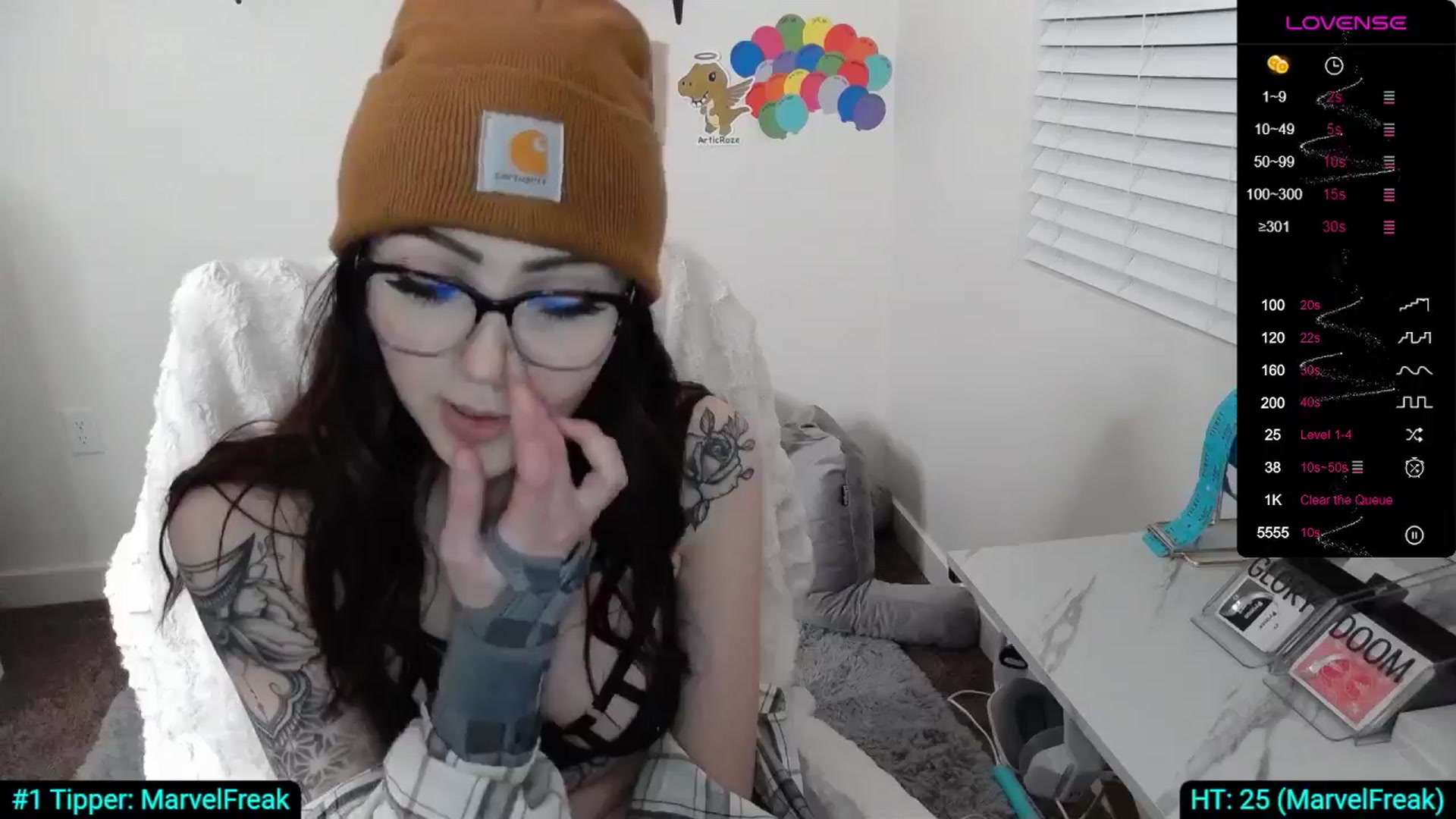 Gallery image thumbnail from KikiKadin's myfreecams stream on, 03/29/2024, 05:15 image 3 of 20