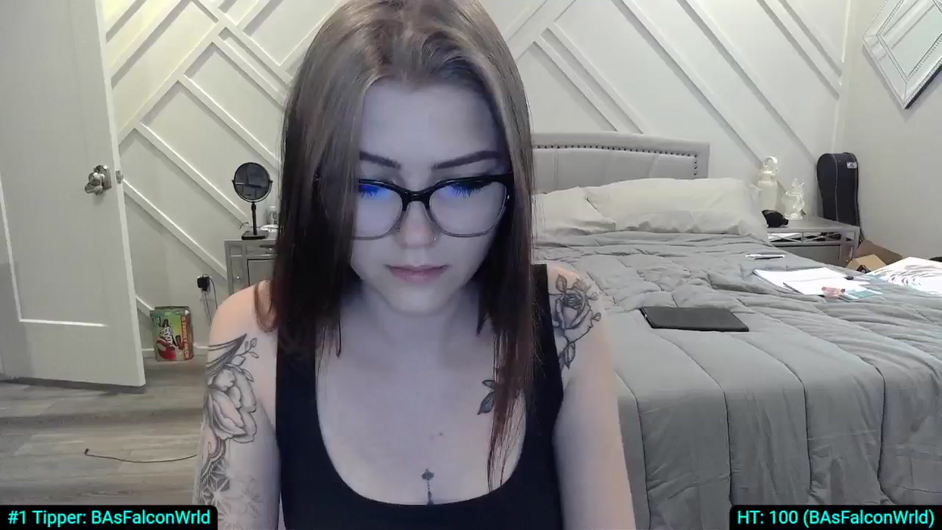 Gallery image thumbnail from KikiKadin's myfreecams stream on, 08/16/2024, 18:06 image 11 of 20