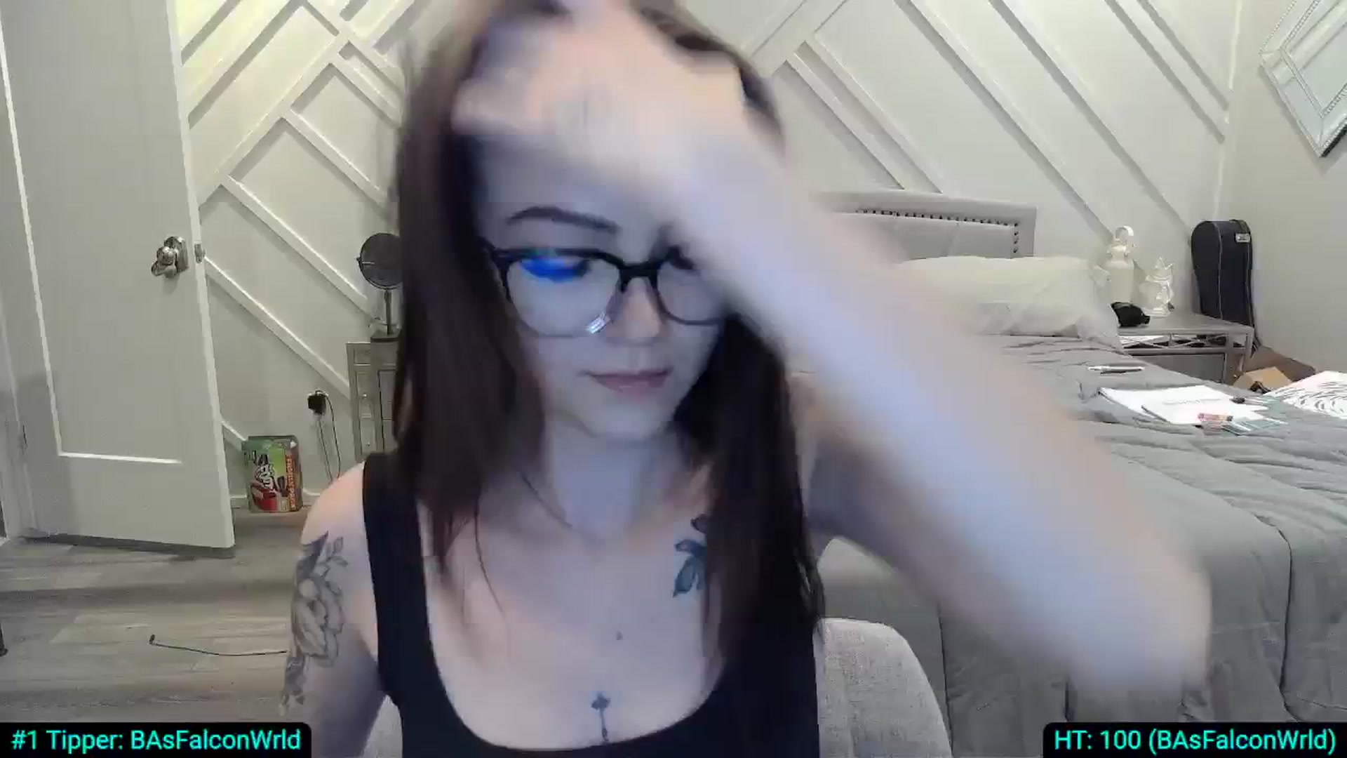 Gallery image thumbnail from KikiKadin's myfreecams stream on, 08/16/2024, 18:06 image 17 of 20
