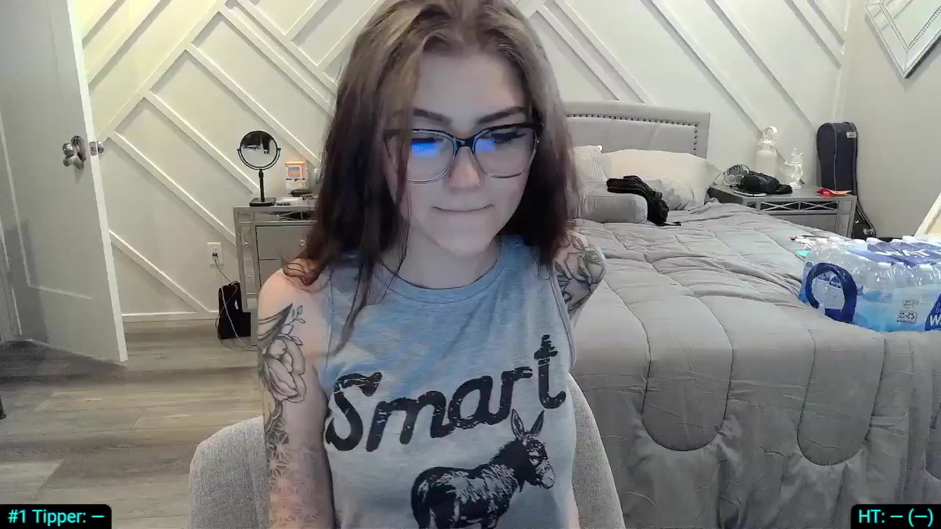 Gallery image thumbnail from KikiKadin's myfreecams stream on, 08/28/2024, 17:13 image 6 of 20