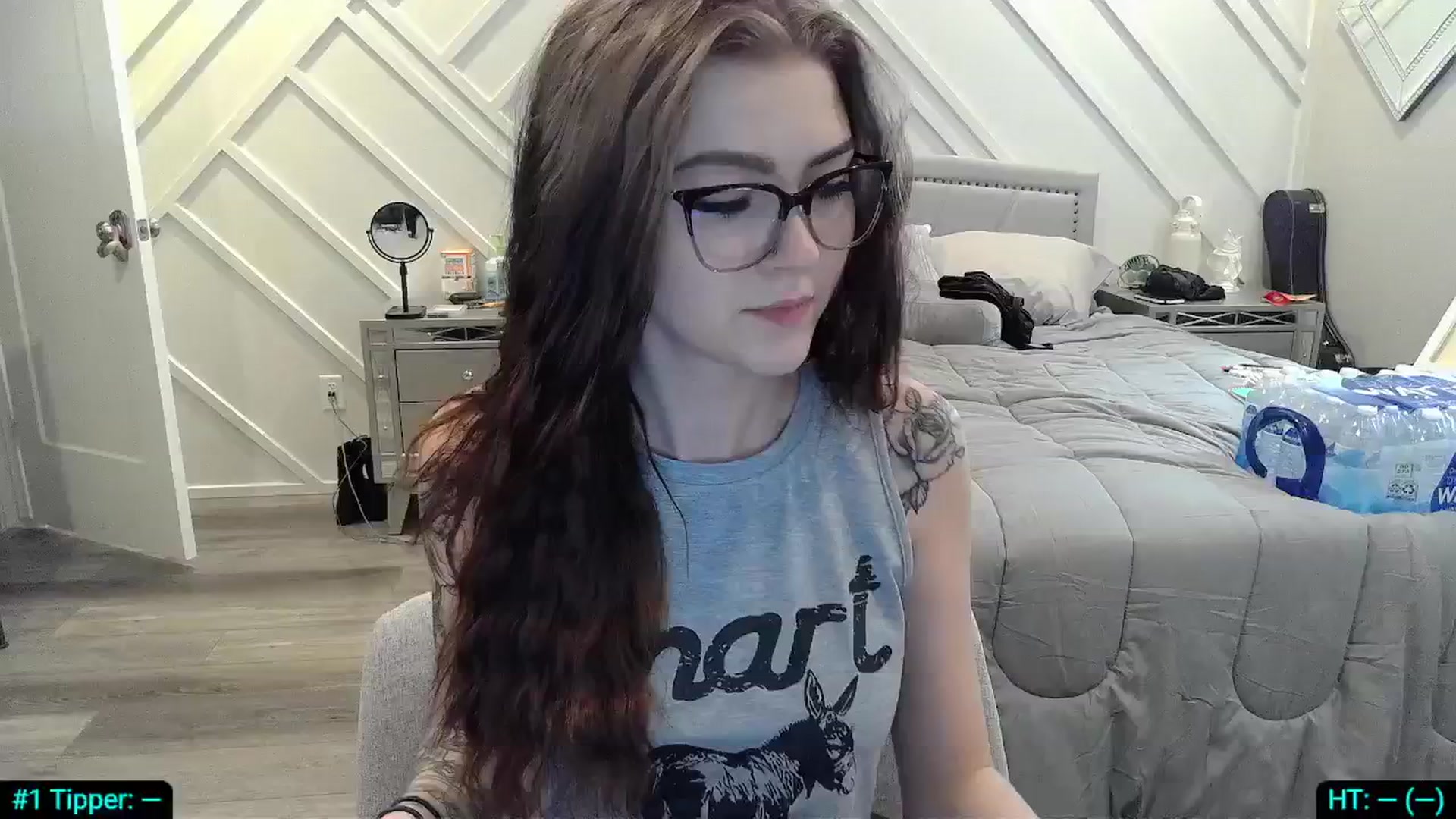Gallery image thumbnail from KikiKadin's myfreecams stream on, 08/28/2024, 17:13 image 3 of 20