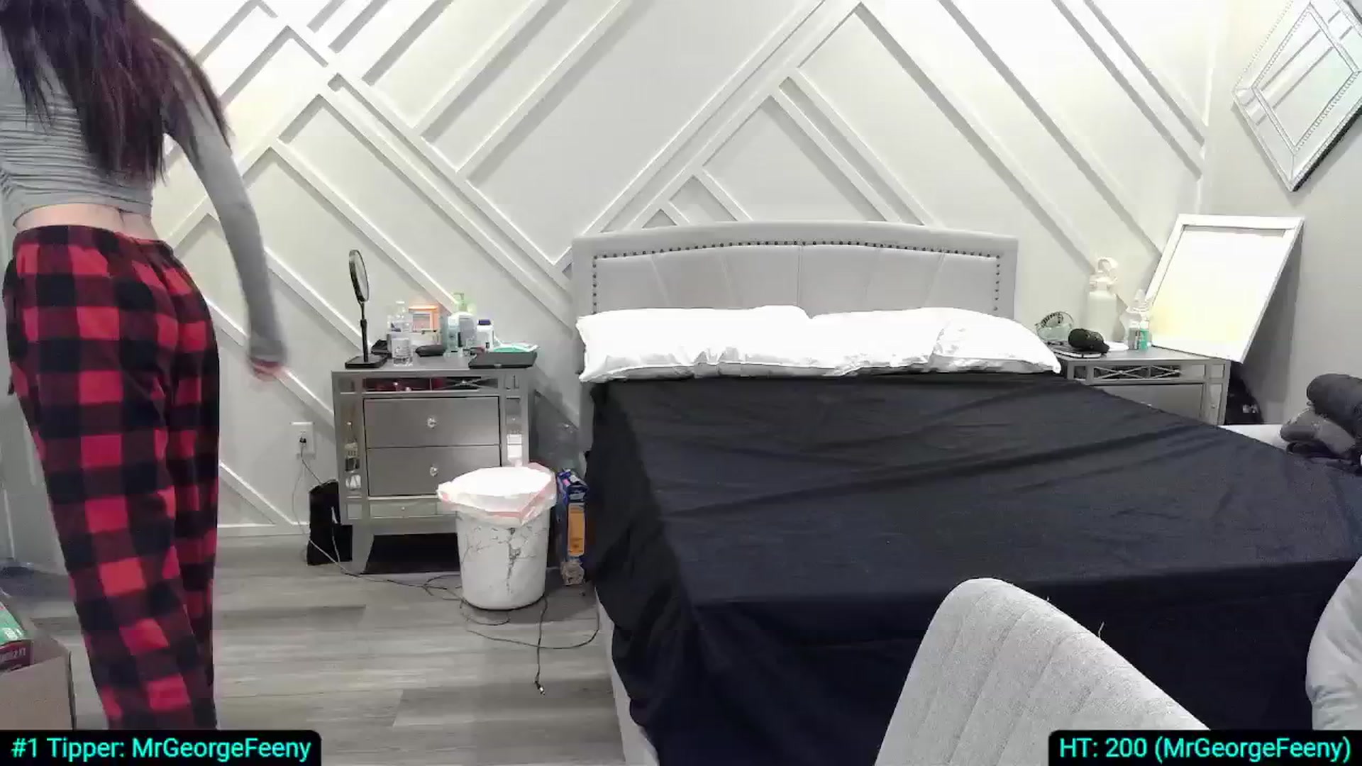 Gallery image thumbnail from KikiKadin's myfreecams stream on, 09/01/2024, 01:54 image 11 of 20
