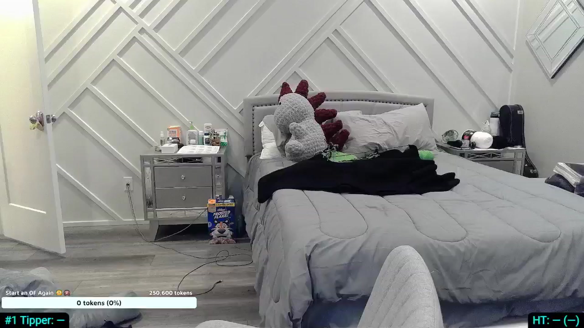 Gallery image thumbnail from KikiKadin's myfreecams stream on, 10/16/2024, 22:42 image 7 of 20