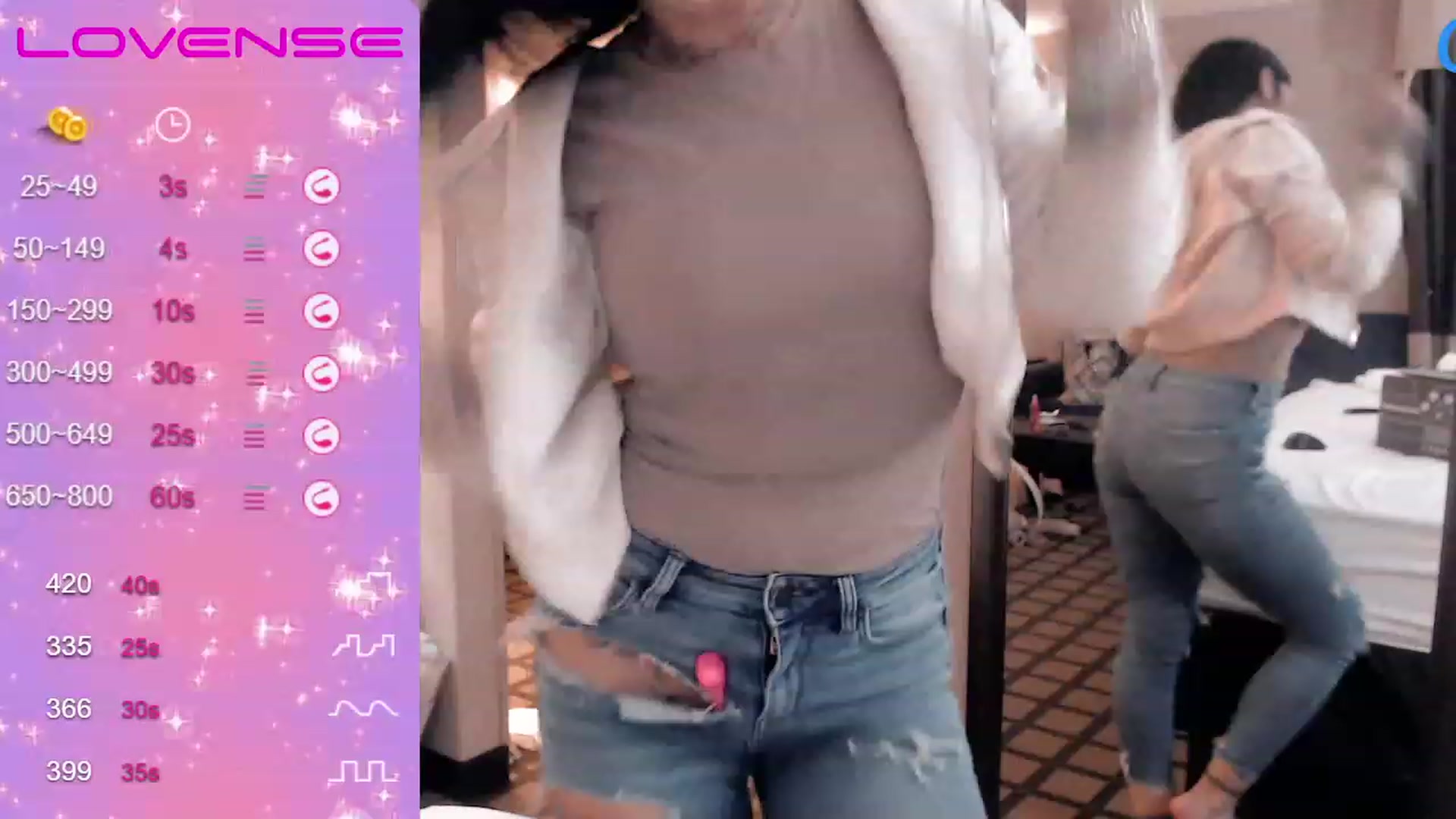 Gallery image thumbnail from KikiKumings's myfreecams stream on, 12/08/2022, 02:50 image 13 of 20