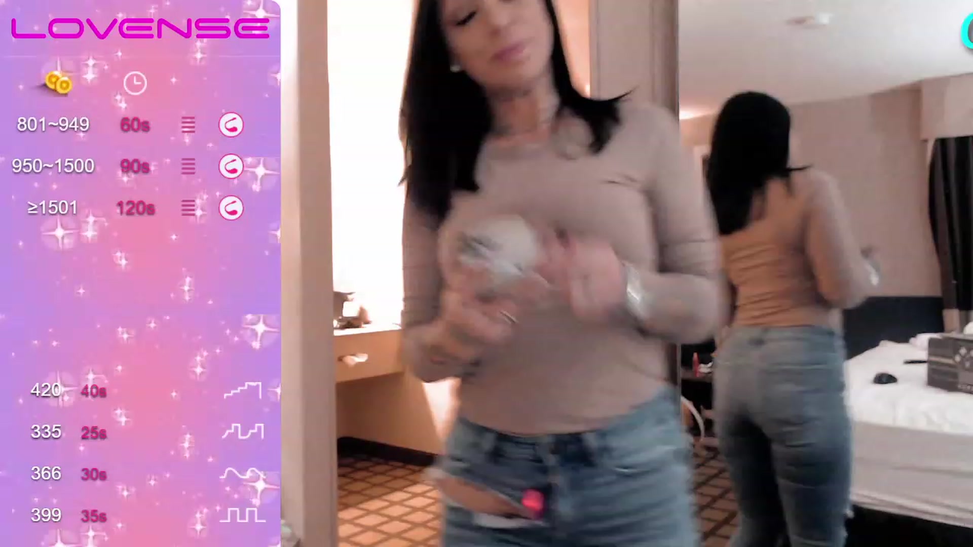 Gallery image thumbnail from KikiKumings's myfreecams stream on, 12/08/2022, 02:50 image 16 of 20