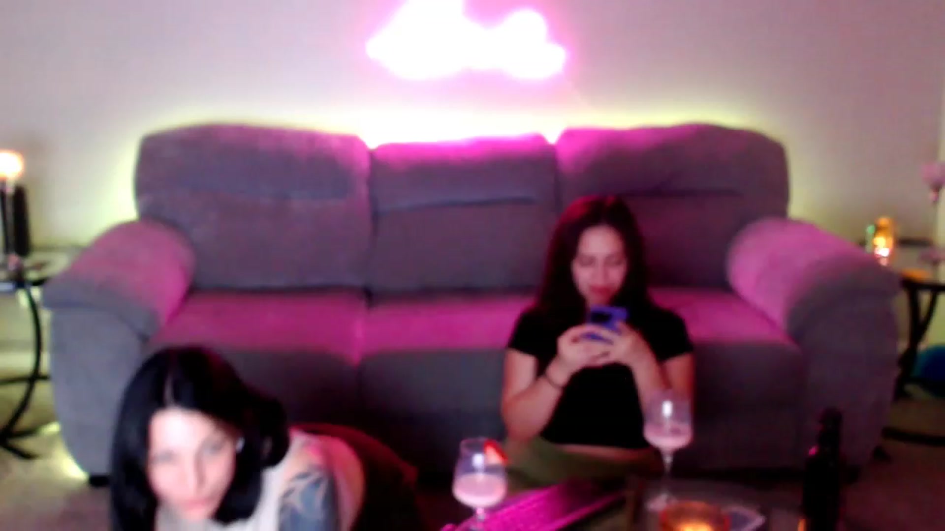 Gallery image thumbnail from KikiKumings's myfreecams stream on, 04/26/2023, 03:01 image 1 of 20