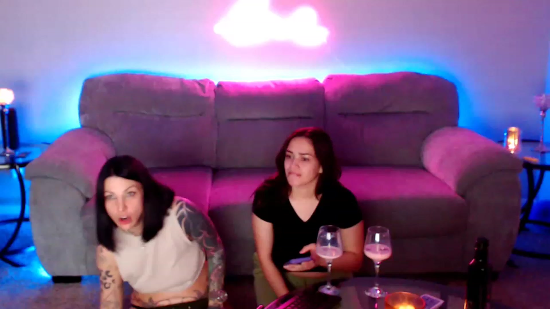 Gallery image thumbnail from KikiKumings's myfreecams stream on, 04/26/2023, 03:01 image 9 of 20