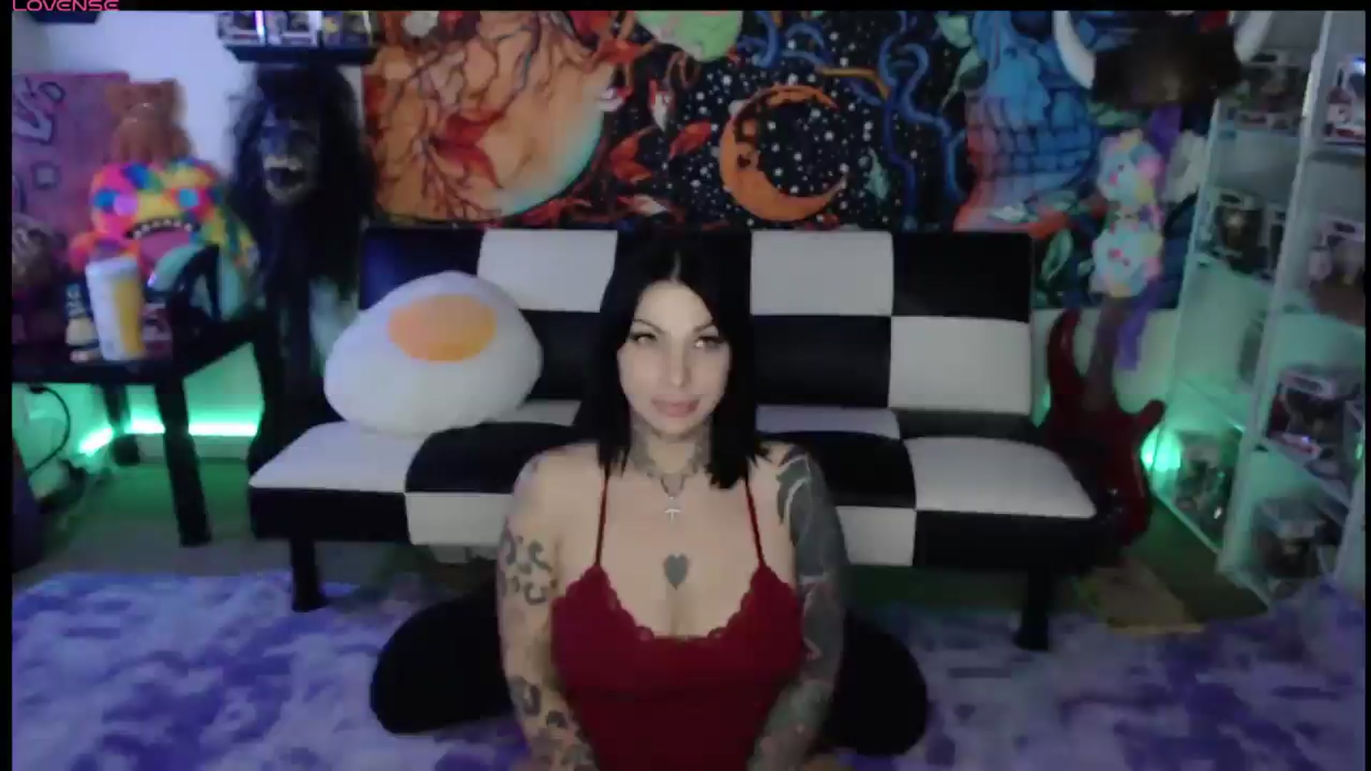 Gallery image thumbnail from KikiKumings's myfreecams stream on, 11/15/2025, 21:43 image 7 of 20