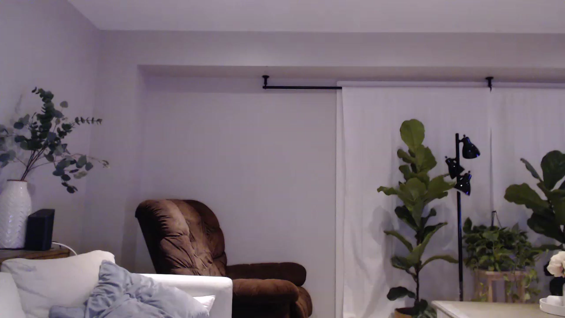 Gallery image thumbnail from KikiLongLegs's myfreecams stream on, 02/05/2023, 05:22 image 20 of 20